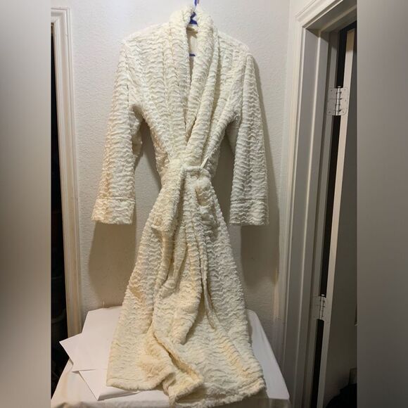 Soma  soft comfy  warm robe size S/M - Picture 1 of 9